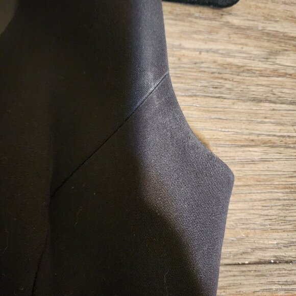 Nasty Gal Essentials Tailored Waistcoat NWOT Black Size 4 - Picture 3 of 10